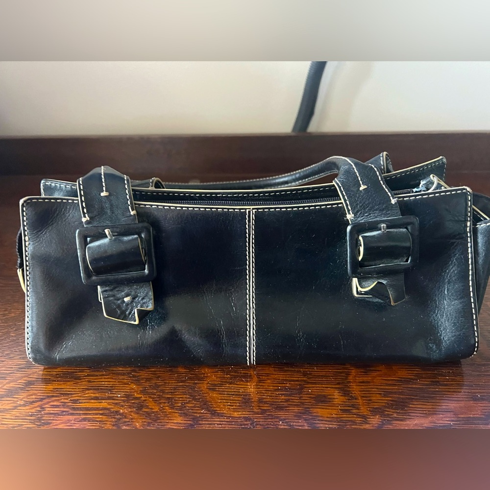 Women’s Blk Leather Kenneth Cole Satchel